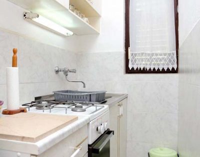 Studio apartman za 4 osobe (Dijana Ap3)