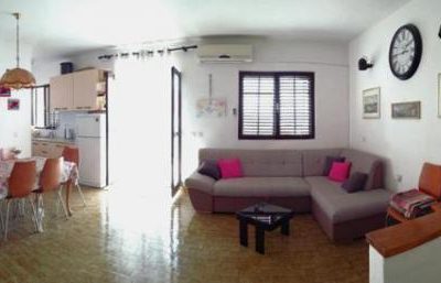 Apartman za 10 osoba u Mimicama