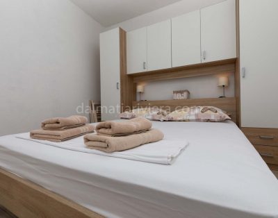 Apartment for 6 persons with beautiful views