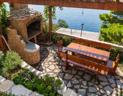 Apartment for 10 persons in Mimice