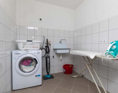 Apartman za 10 osoba s prekrasnim pogledom na more (Dijana Ap5)