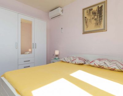 Apartman za 10 osoba s prekrasnim pogledom na more (Dijana Ap5)