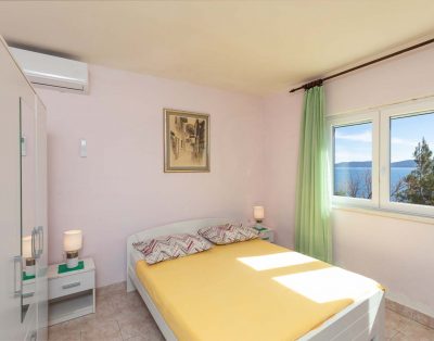 Apartman za 10 osoba s prekrasnim pogledom na more (Dijana Ap5)