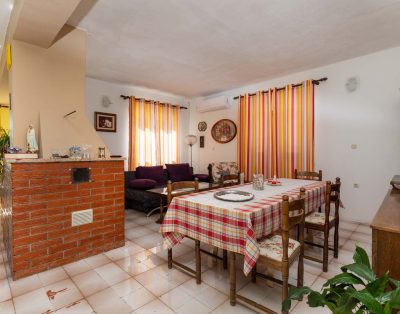 Apartman za 10 osoba s prekrasnim pogledom na more (Dijana Ap5)